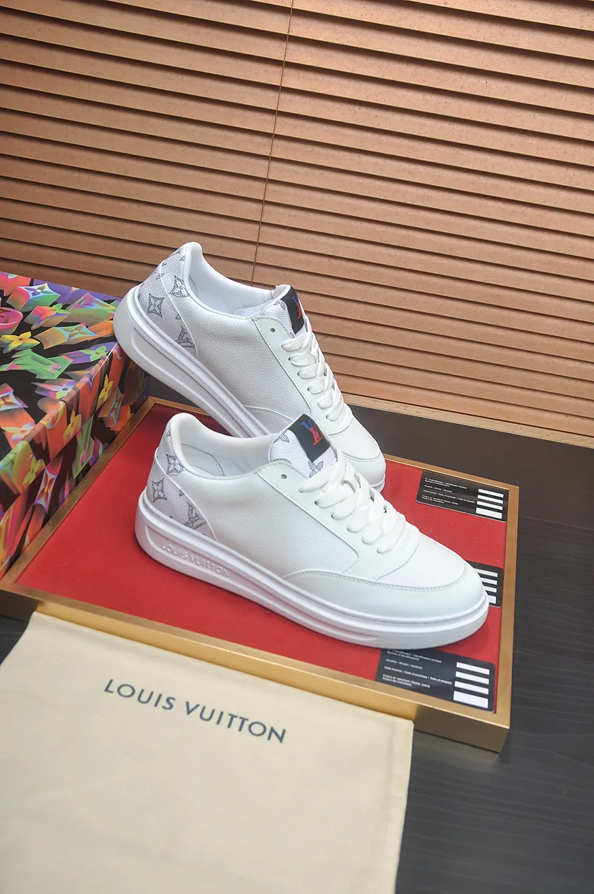 Men's shoes 💰540💶[LOUIS VUITTON] Original order price (water-dyed cowhide lining) new model 🍀LV Louis Vuitton * - top version of LV classic trendy shoes! Made of imported original cowhide, water-dyed cowhide lining, and original wear-resistant rubber outsole! High quality products! Code number 38-45 (45 is custom-made and cannot be returned or exchanged)